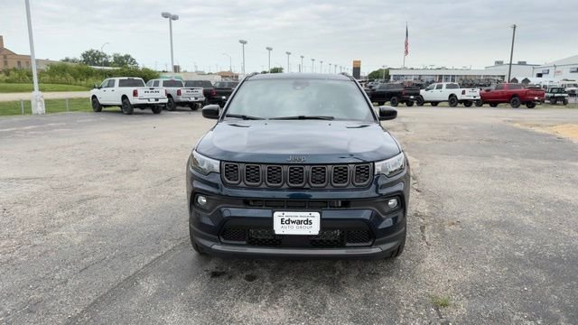 New 2026 Fathom Blue Pearl Coat Jeep Latitude image 2