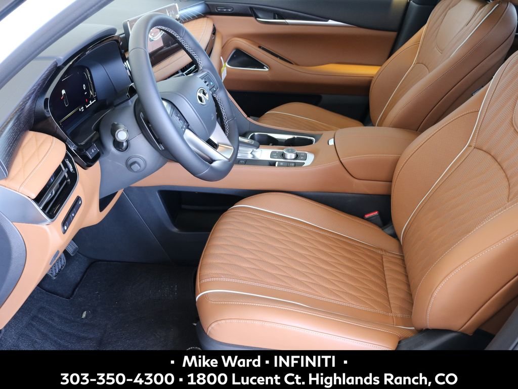 New 2027 2T RAD WHT INFINITI Autograph AWD image 6