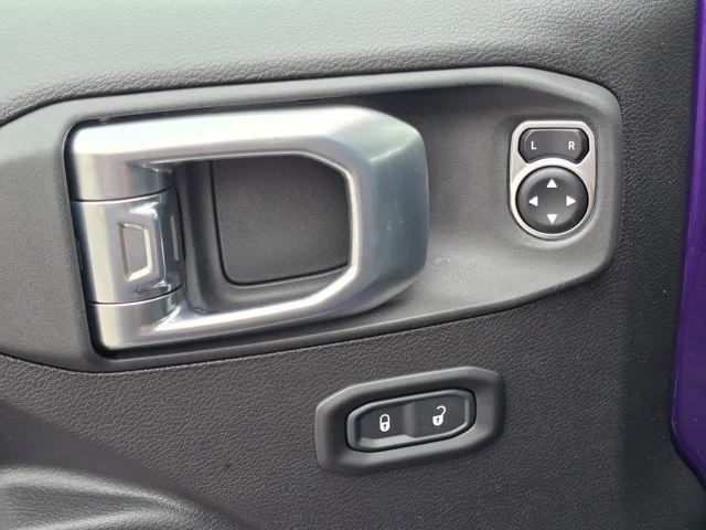 New 2026 Reign Jeep Sport S image 32