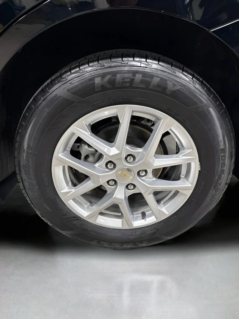 2024 Chevrolet Equinox LT - Photo 25