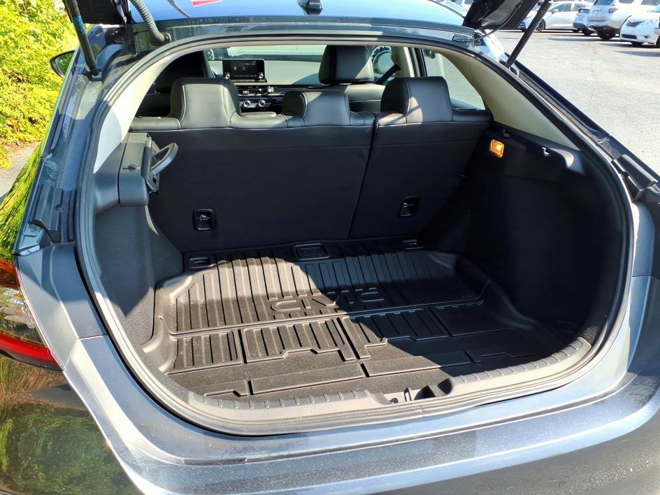 Used 2024 Gray Metallic Honda EX-L image 5