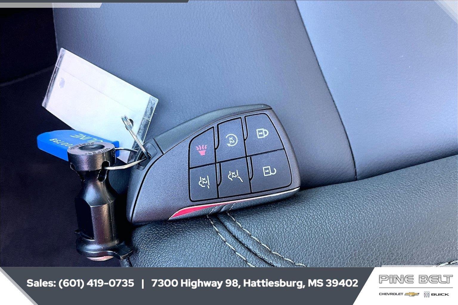 2027 Chevrolet Tahoe Z71 - Photo 9