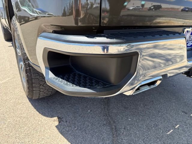 2024 Chevrolet Silverado 1500 LT - Photo 9