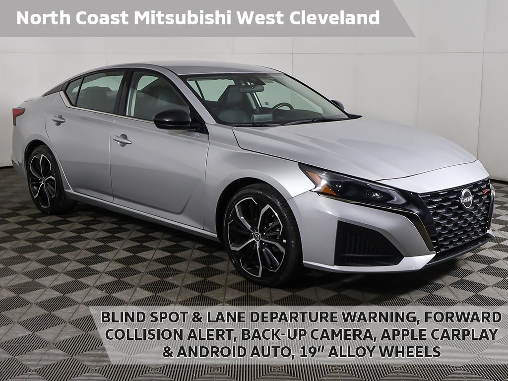 2023 Nissan Altima SR