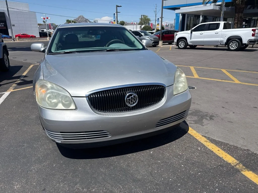 Used 2007 Silver Buick CXL image 2
