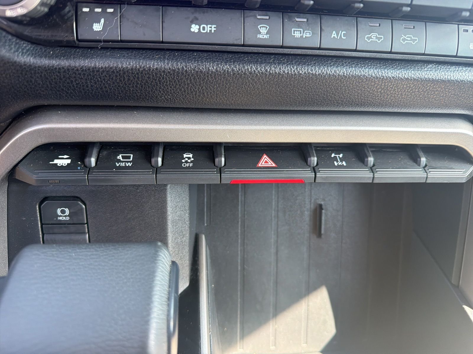 Used 2022 Gray Toyota SR5 image 22