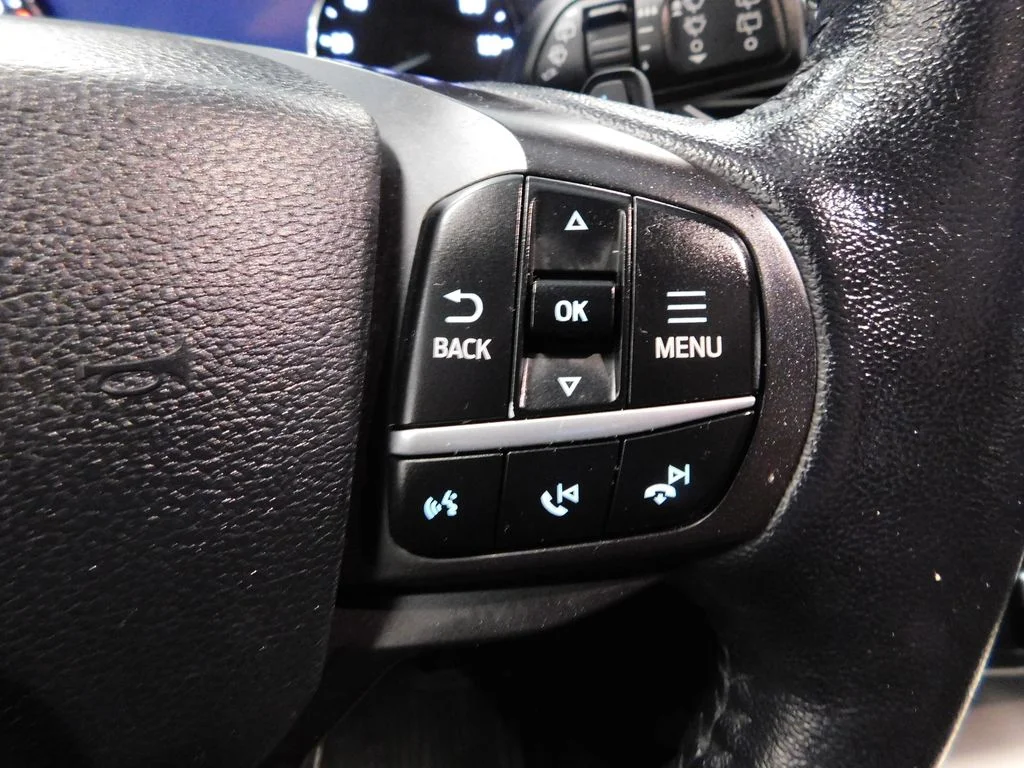 Used 2020 Agate Black Metallic Ford XLT image 24