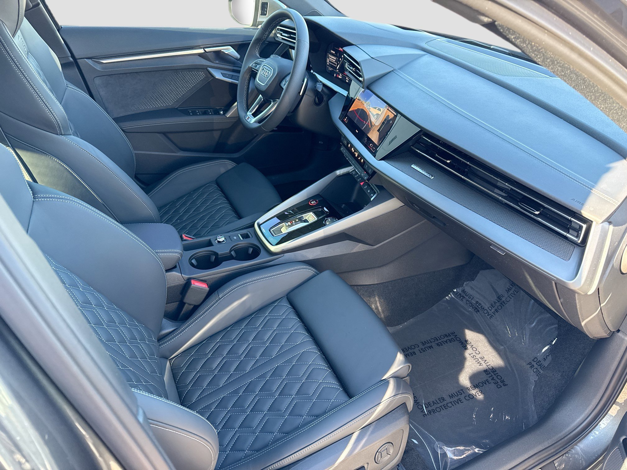 New 2026 Daytona Gray Pearl Effect Audi  image 12