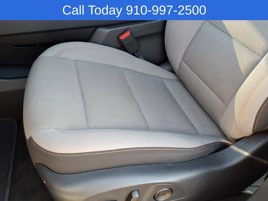 Used 2026 Summit White Chevrolet LT image 10