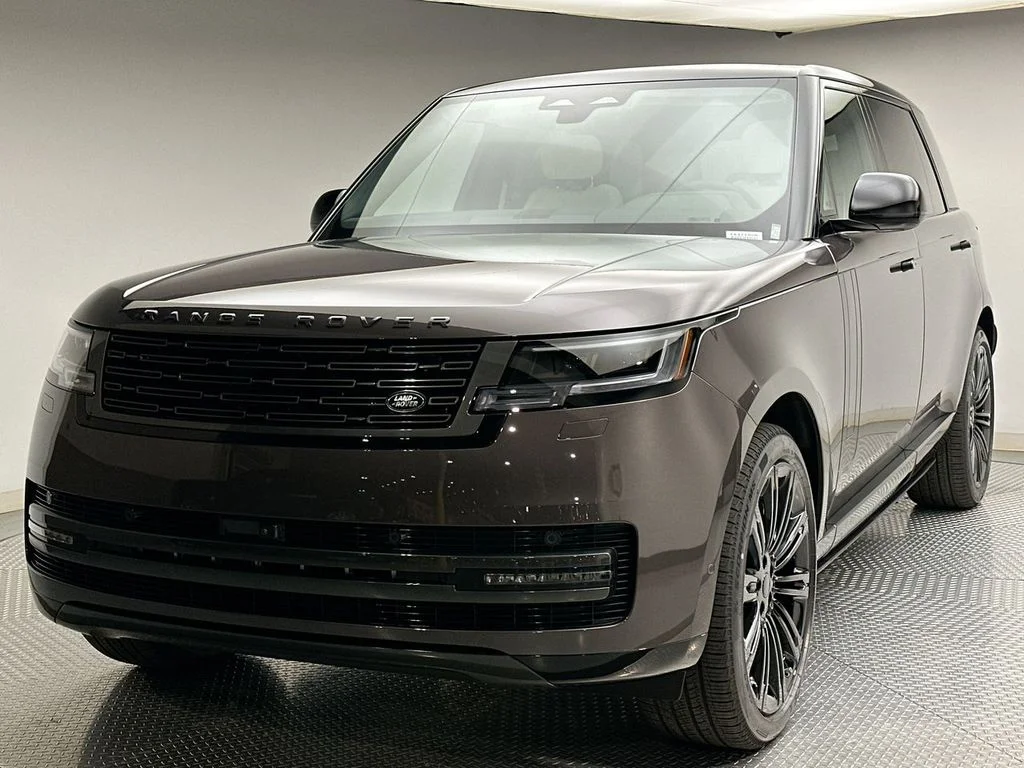 2026 Land Rover Range Rover 3.0 SE LWB 7's photo
