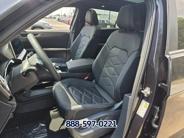 New 2026 BLACK Volkswagen 2.0T SE image 6