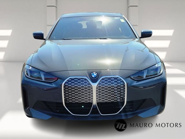 New 2026 Gray BMW xDrive40 image 8