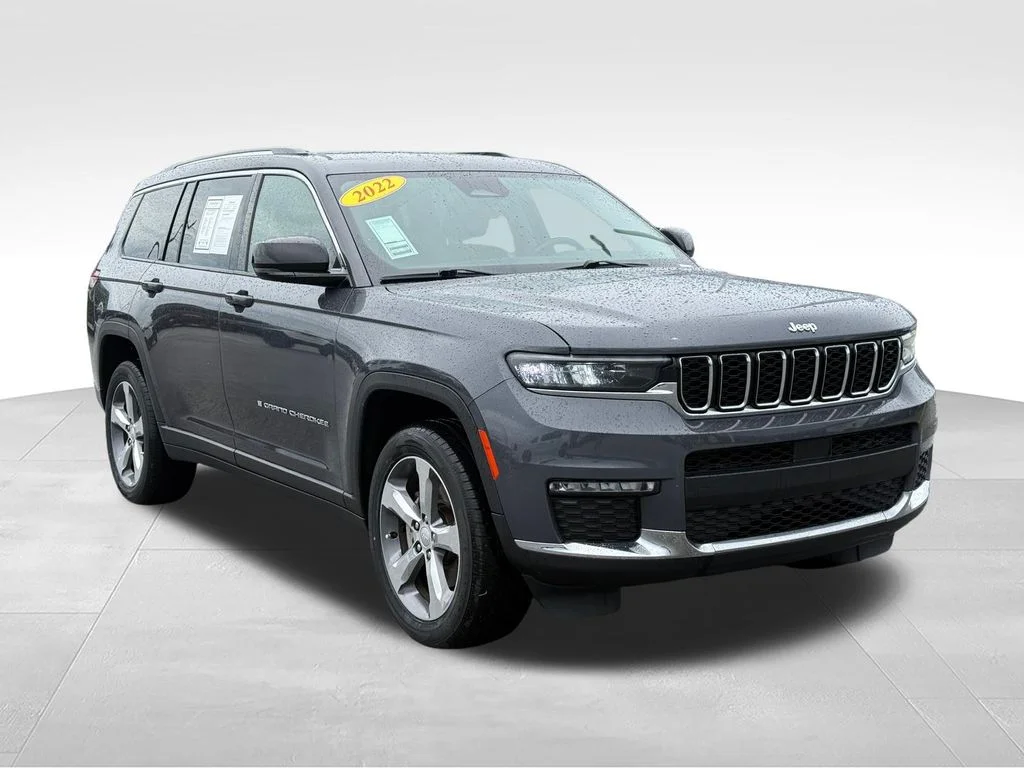 Used 2022 Gray Jeep Limited image 30