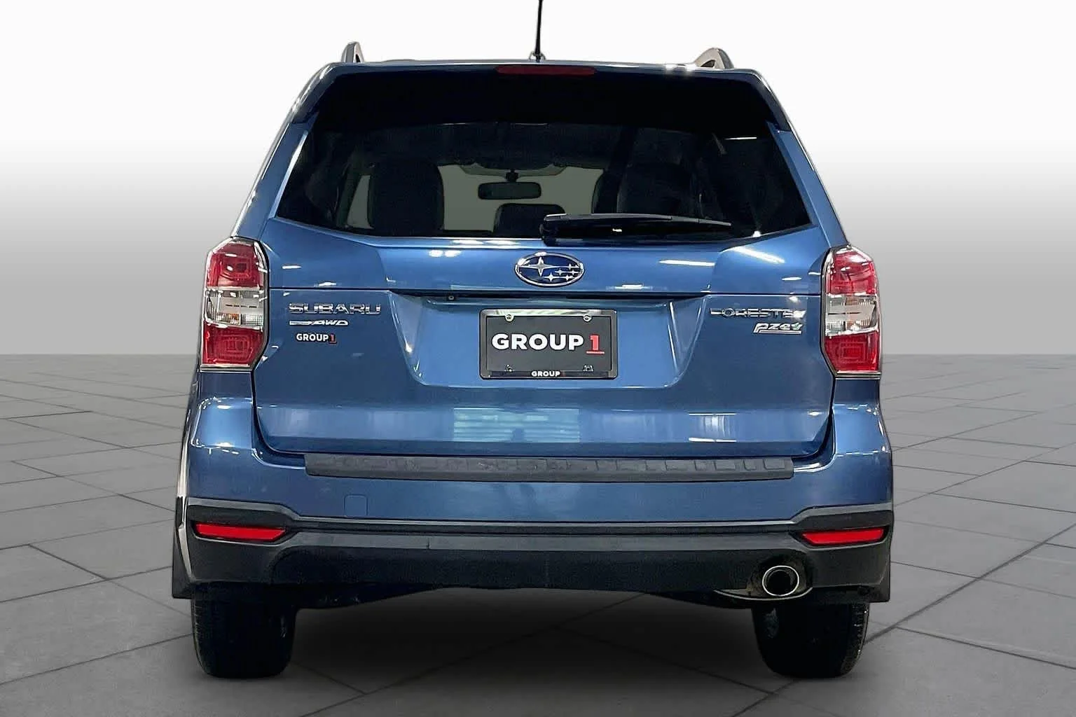 Used 2015 Quartz Blue Pearl Subaru 2.5i Limited image 5