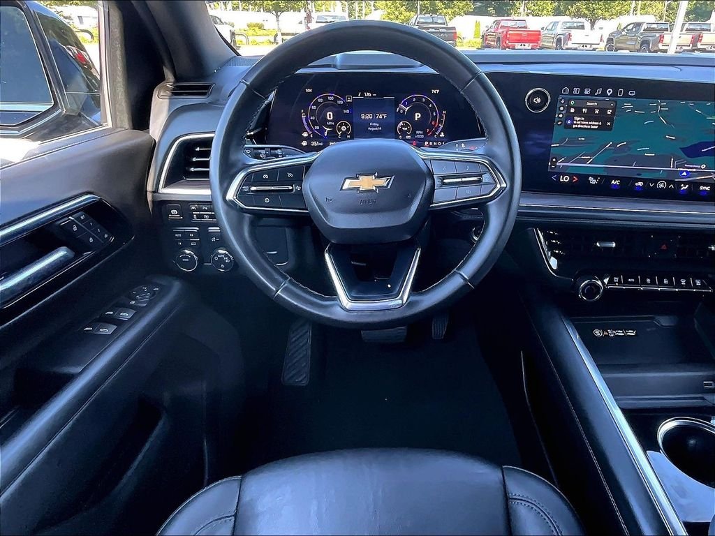 Used 2025 Black Chevrolet LT image 17