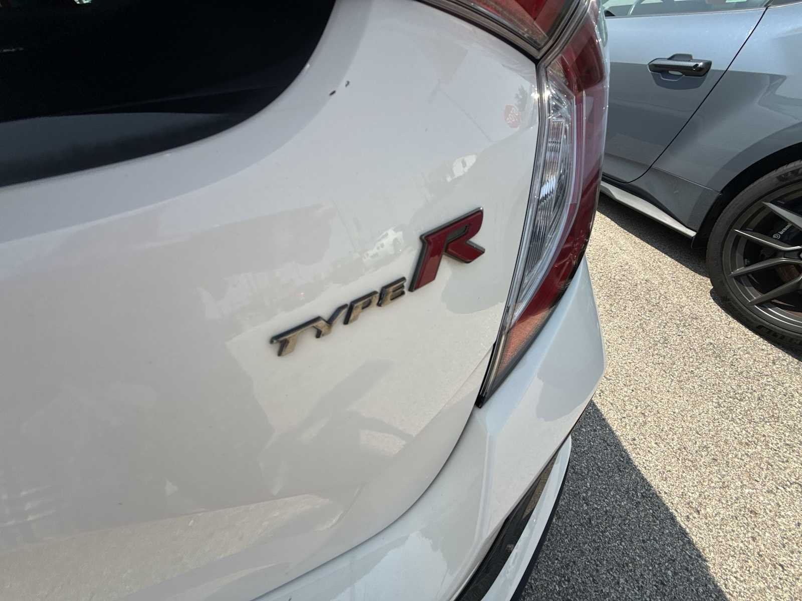 Used 2019  Honda Touring image 29