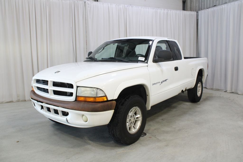 Used 2000 White Dodge Sport image 30