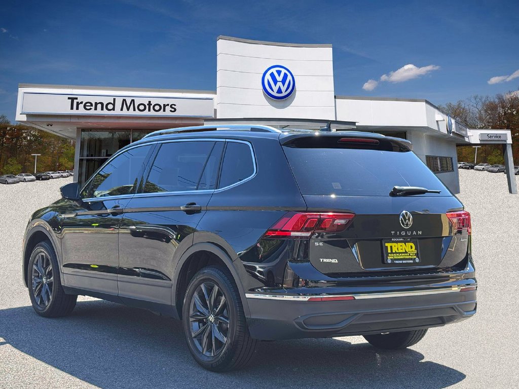 Certified Used 2024 Black Volkswagen 2.0T SE image 4