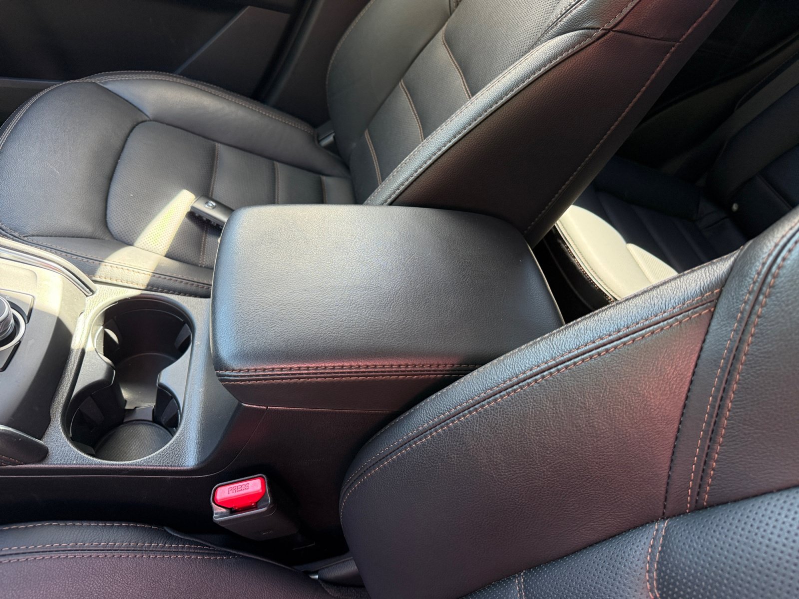 Certified Used 2023 Jet Black Mazda 2.5 S Premium Package image 14