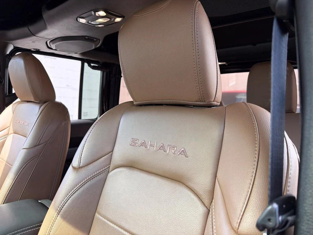Used 2022 Black Jeep Unlimited Sahara image 28