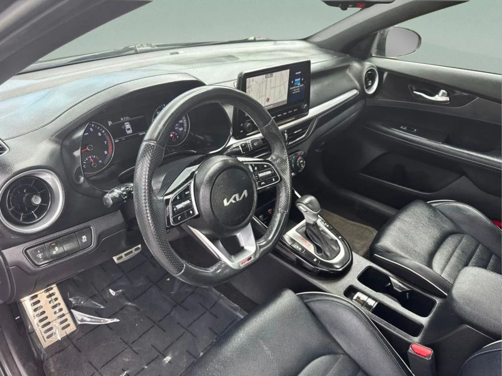 Used 2023 Gravity Gray Kia GT-Line image 20