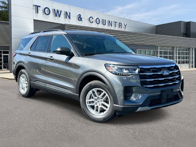 New 2026 Carbonized Gray Metallic Ford Active image 1