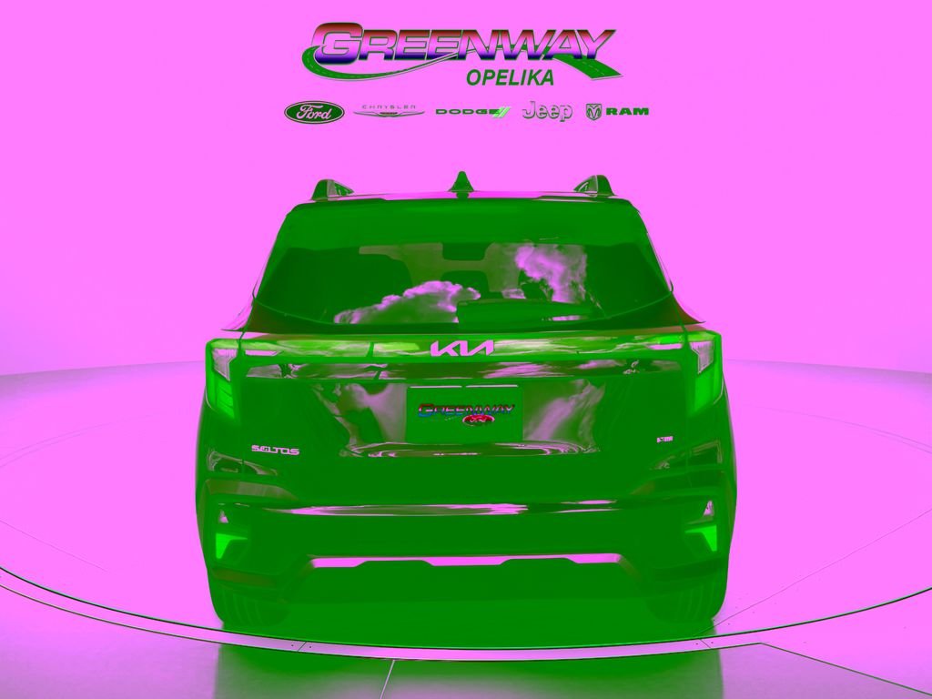 Used 2024 Black Kia X-Line image 11