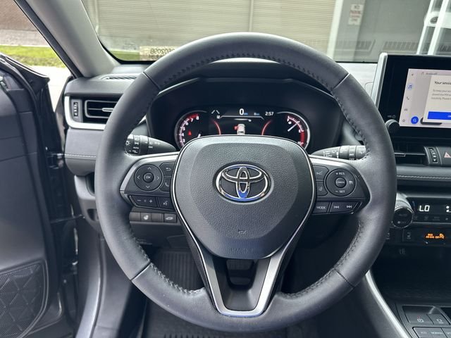 Used 2023 Gray Toyota XLE Premium image 15