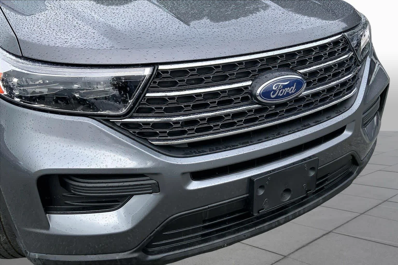 Used 2023 Carbonized Gray Metallic Ford XLT image 29