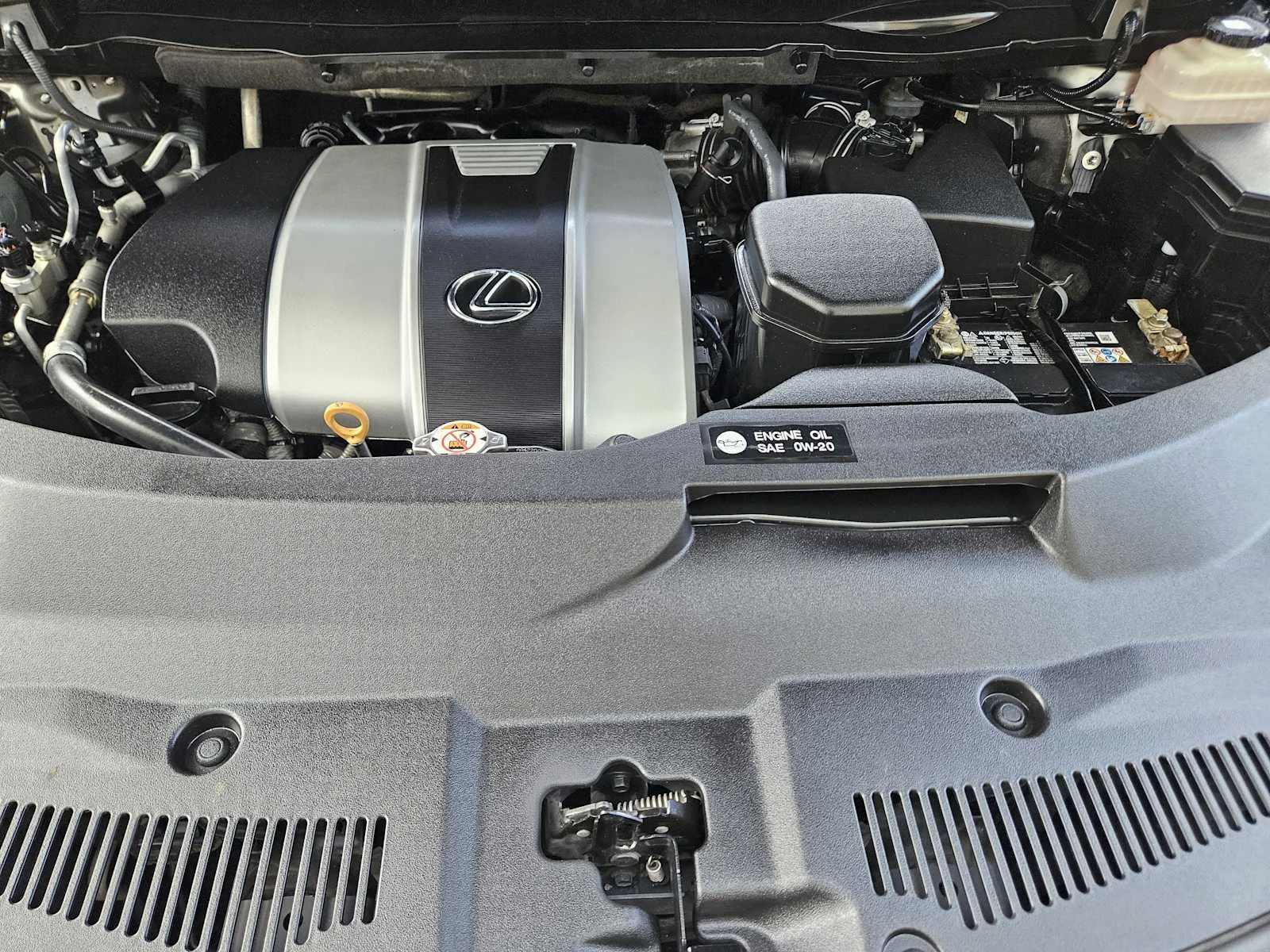 Used 2020 Atomic Silver Lexus  image 23
