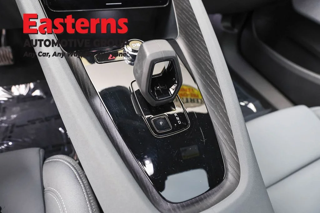 Used 2023 Gray Polestar Long Range Dual Motor image 13