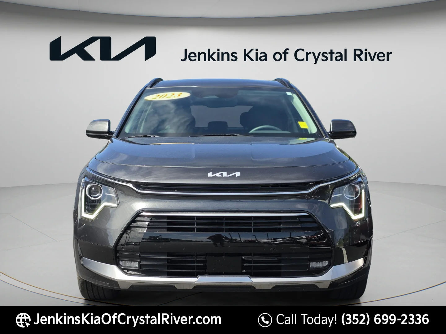 Used 2023 Graphite Gray Kia EX Touring image 12