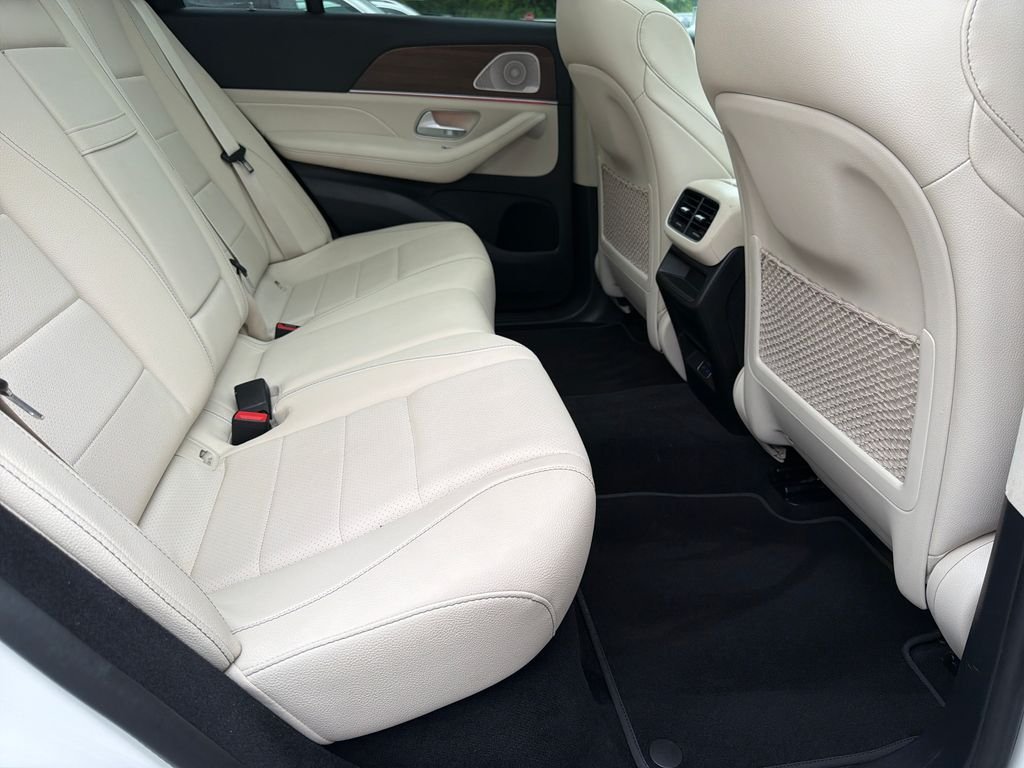 Certified Used 2024 Polar White Mercedes-Benz GLE 450 image 34