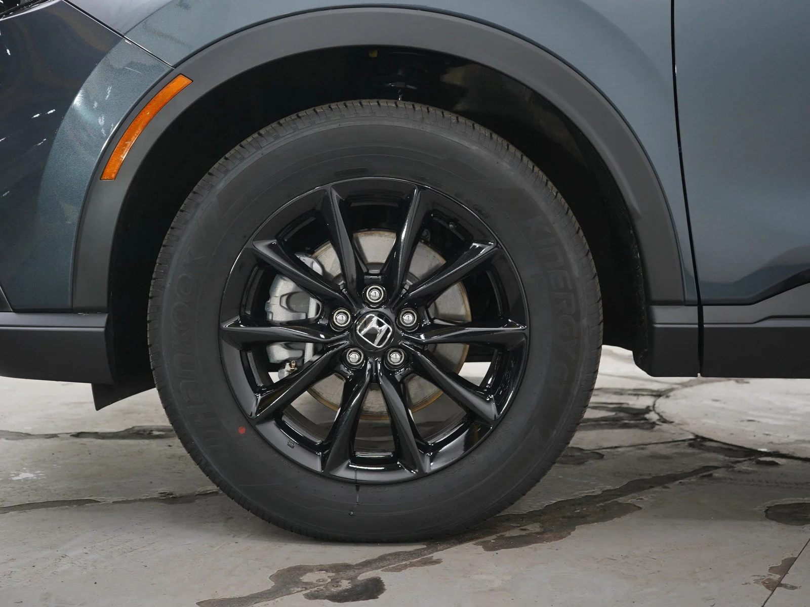 Used 2026 Gray Honda Sport AWD image 28