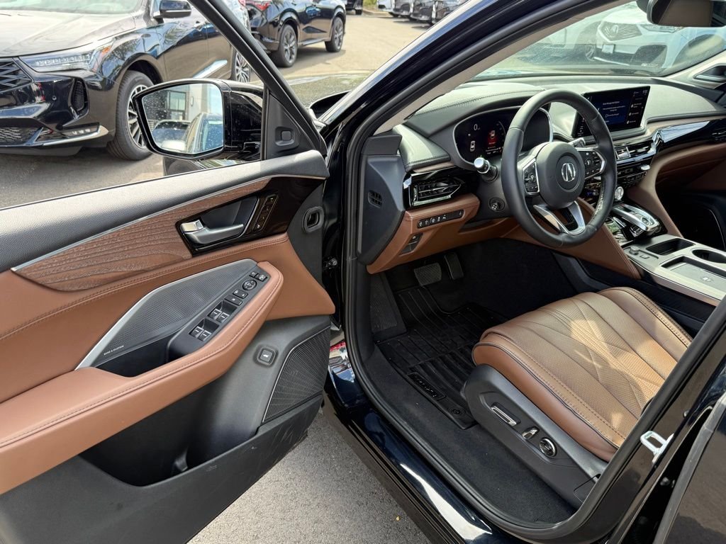 Used 2026 Majestic Black Pearl Acura Advance Package image 11