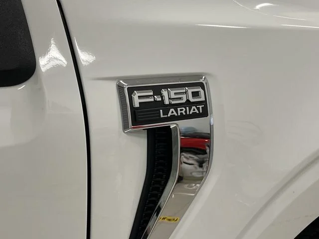 New 2026 Oxford White Ford Lariat image 14