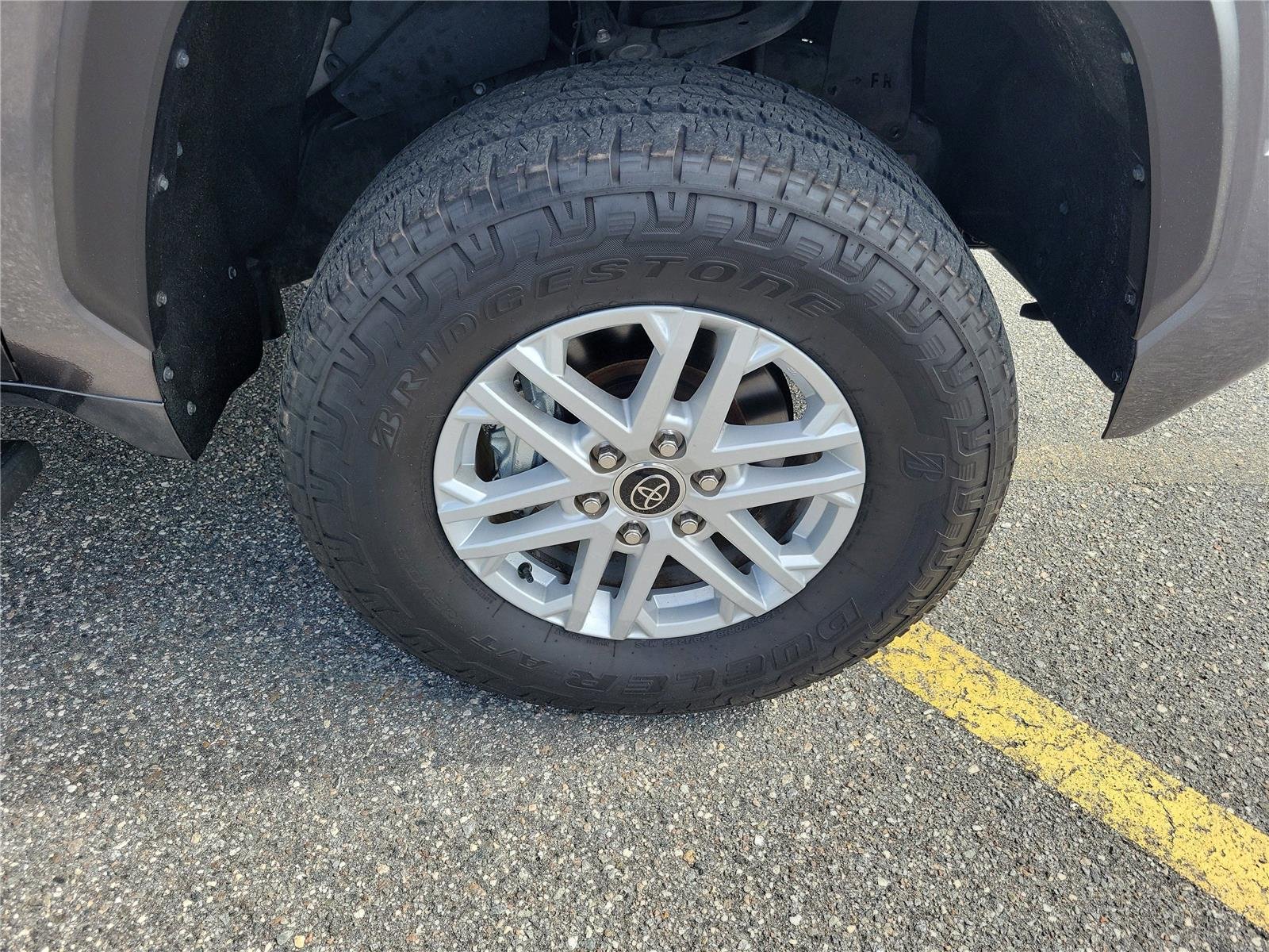 2022 Toyota Tundra SR5 - Photo 6