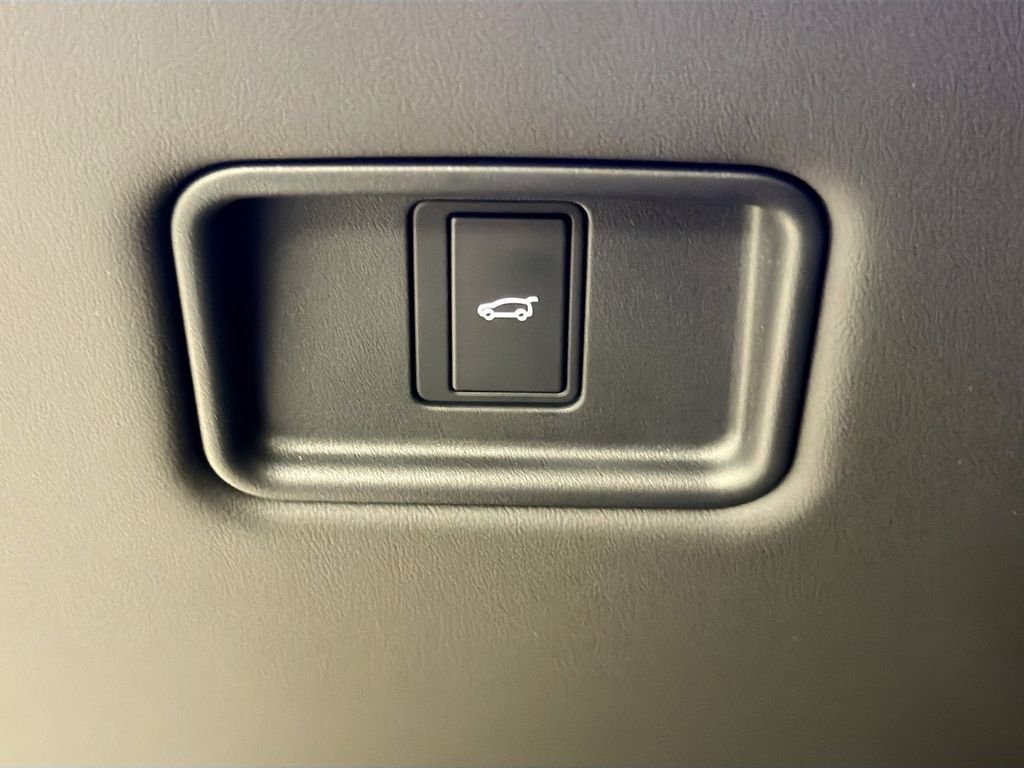 2025 Land Rover Range Rover SE - Photo 11