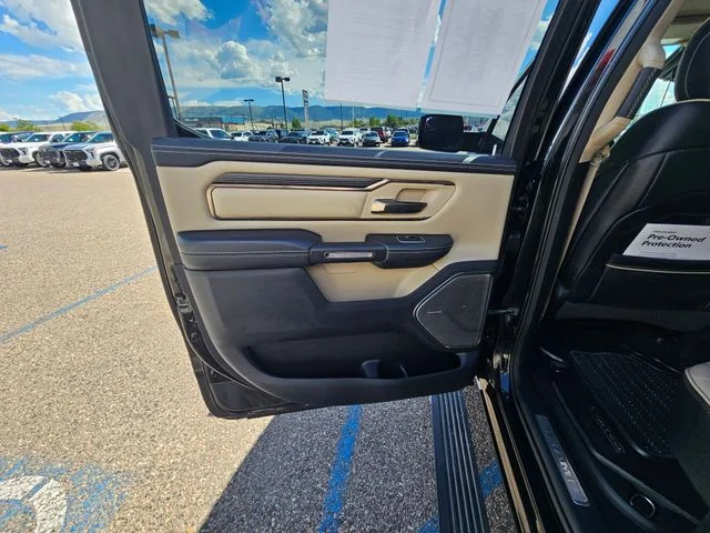 Used 2021 Diamond Black Ram Limited image 18