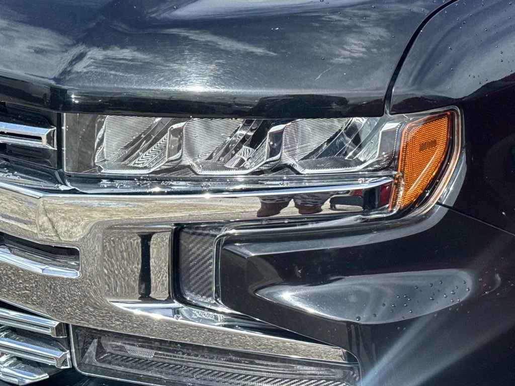 Certified Used 2020 Black Chevrolet LT image 5