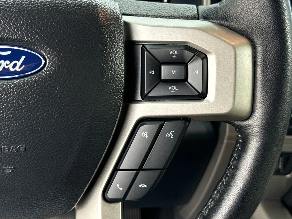 Certified Used 2022 White Ford Lariat image 17