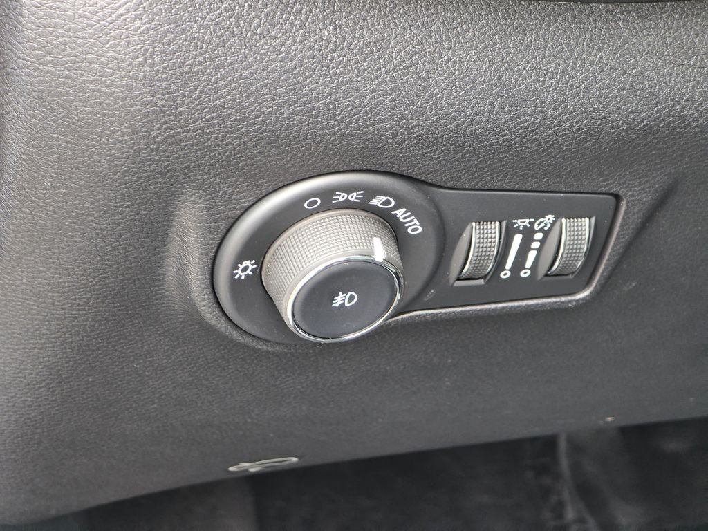 2024 Jeep Compass Limited - Photo 36