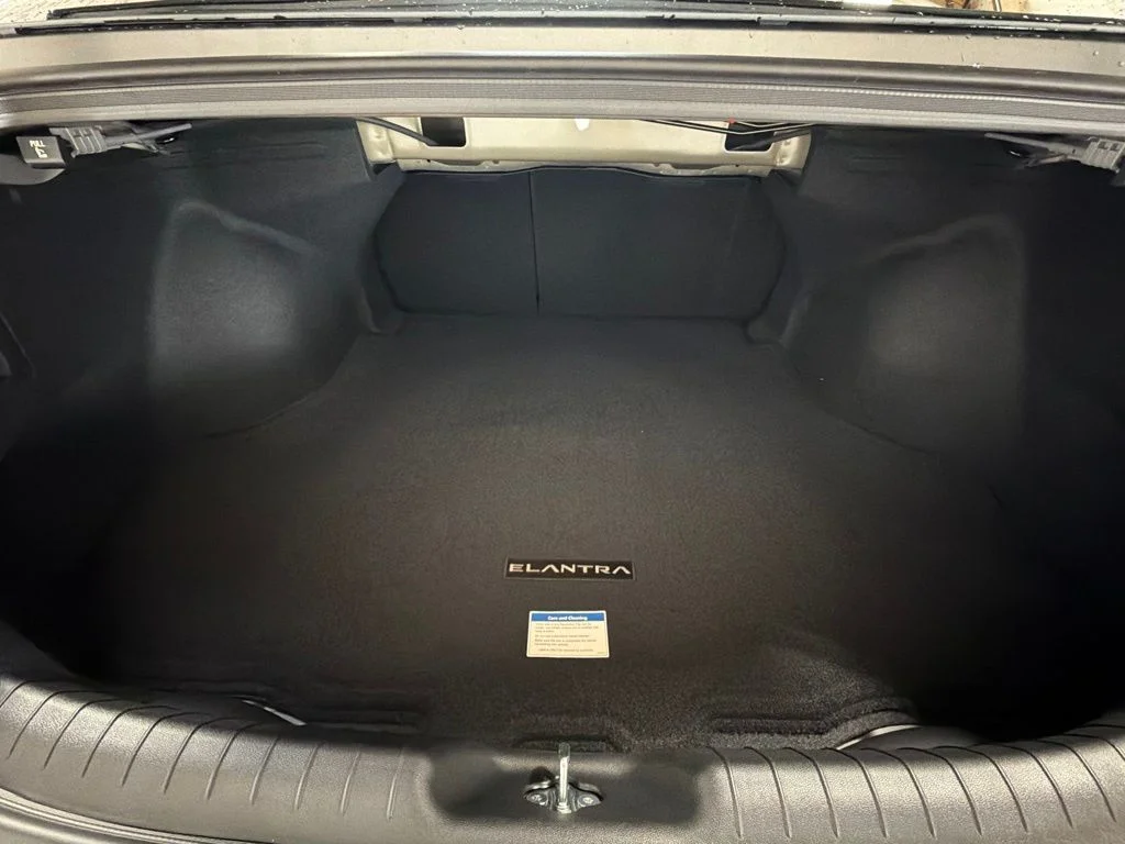 New 2026 Amazon Gray Hyundai SEL Sport image 14