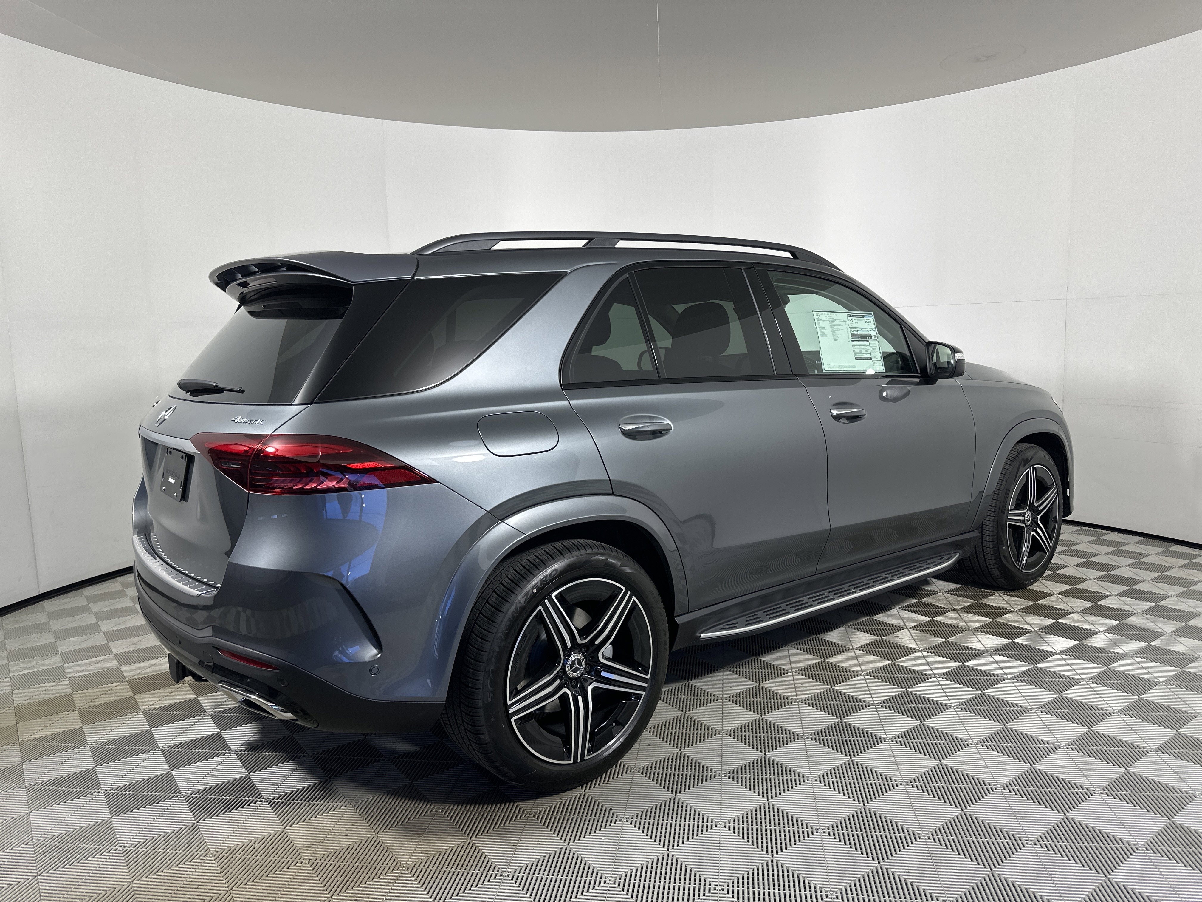 New 2026 Selenite Grey Metallic Mercedes-Benz GLE 450 image 34