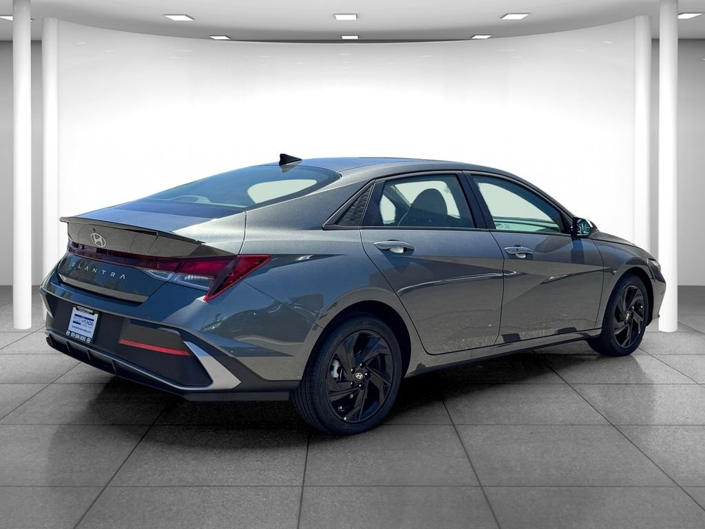Certified Used 2026 Gray Hyundai SEL Sport image 5