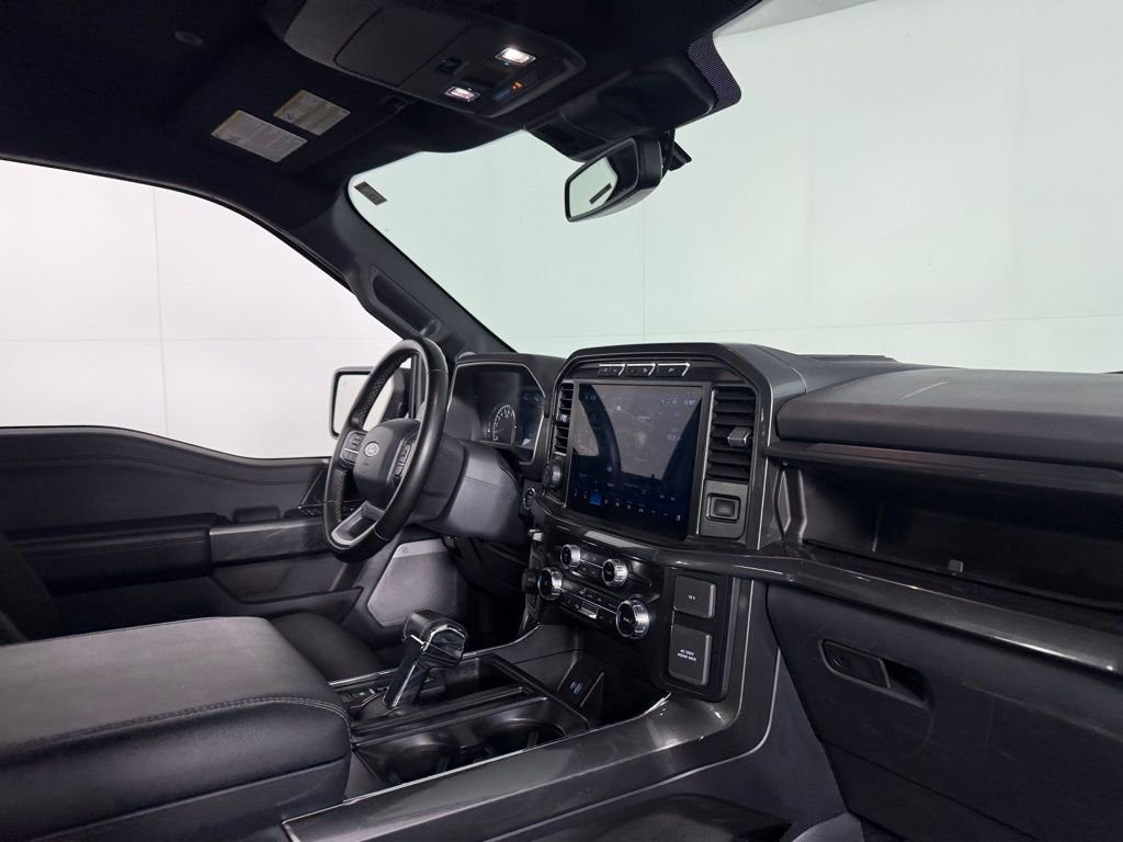 Used 2023 Oxford White Ford XLT image 29