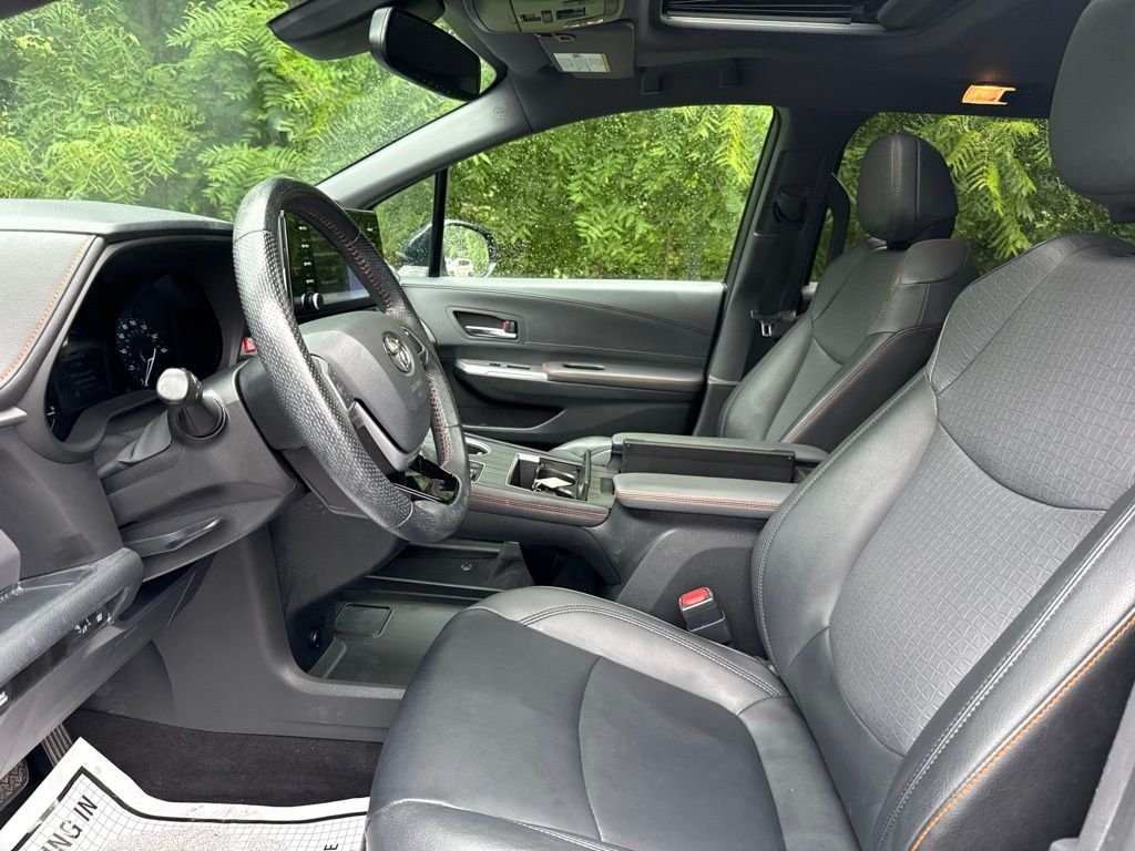 Used 2022 Gray Toyota XSE image 9