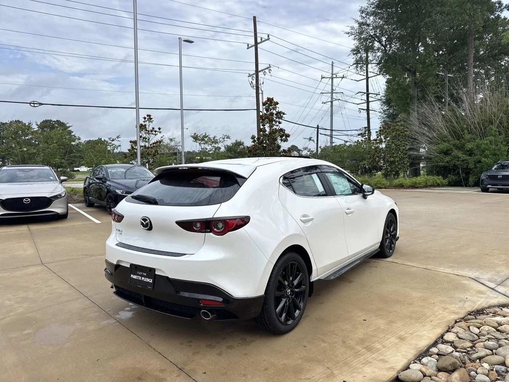 New  White Mazda 2.5 S Carbon Edition image 4