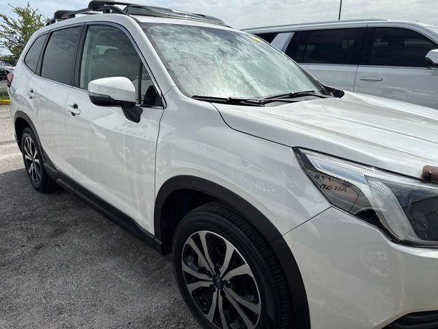 Used 2022 White Subaru Limited image 8