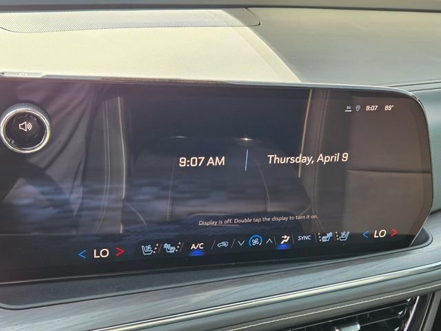 2026 Chevrolet Suburban Premier - Photo 12